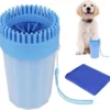 Fuzly - Hondenpoot Reiniger - + Handdoek - Hondenborstel - Hondenverzorging - Verzorging Hond - Hond Wassen - Blauw