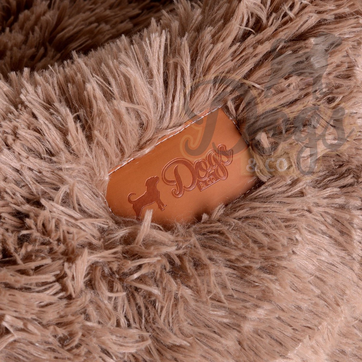 Dogs&Co Zachte Fluffy Hondenmat Voor Bank Maat S Khaki 75x75cm - HONDENMAND 3 Dogs&Co Zachte Fluffy Hondenmat Voor Bank Maat S Khaki 75x75cm - HONDENMAND - Afbeelding 3