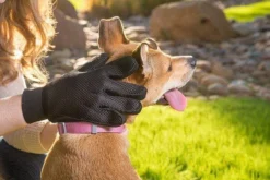 Merkloos Vachtverzorgingshandschoen -Dog Supplies 1200x800 3