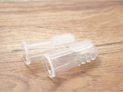 Merkloos Vinger Tandenborstel – 2 X -Dog Supplies 1200x905 1