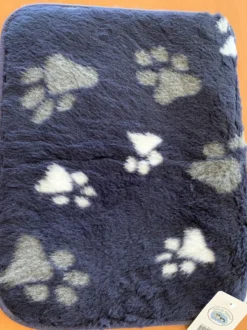 Lovely Nights Vetbed/kleed Blue With 2 Color Print Paw Met Bies 120x75 Rechthoek 5 Lovely Nights Vetbed/kleed Blue With 2 Color Print Paw Met Bies 120x75 Rechthoek -Dog Supplies 899x1200 5